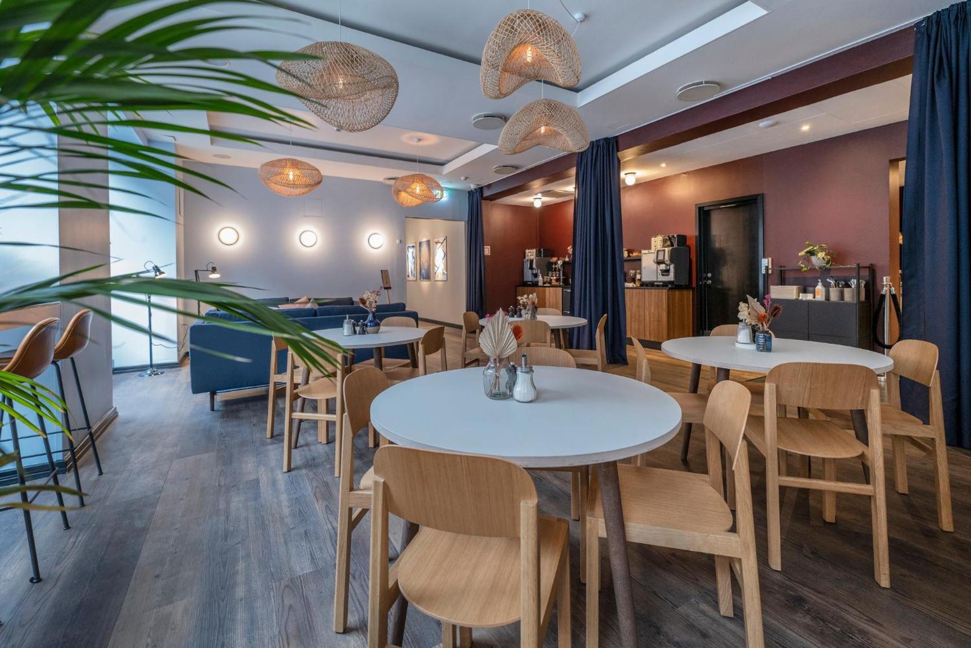 One Hotell 4*